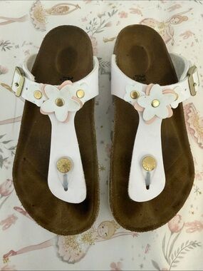 Girls Birkenstock White Sandals